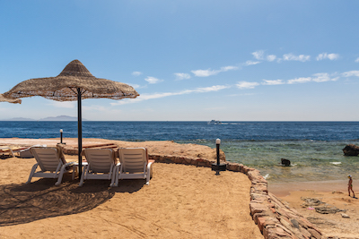 Dating in Tunisia, beach life